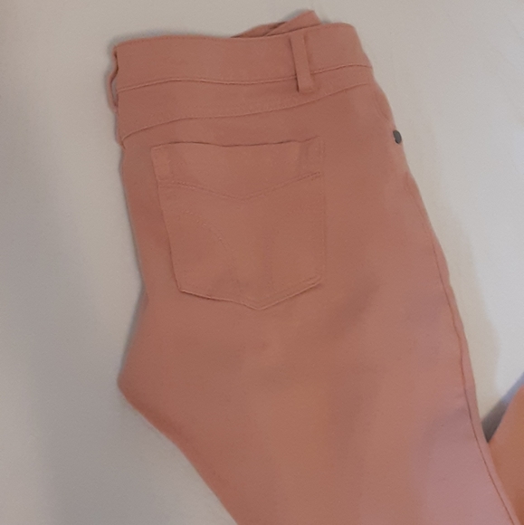 Pink Mid Cut Jeans - Picture 2 of 7